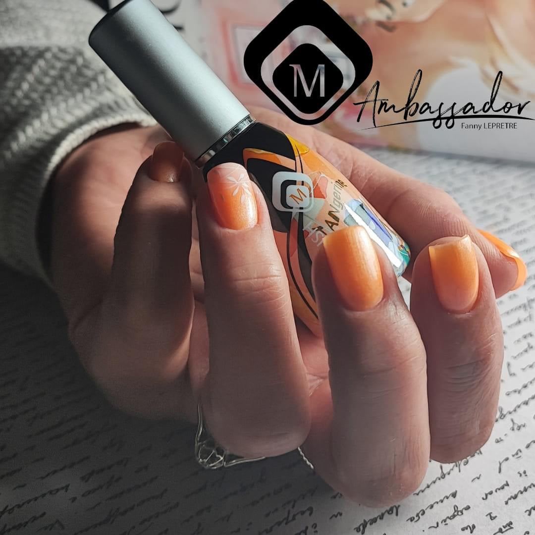103589 Gelpolish Tangerine 15ml (free of TPO)