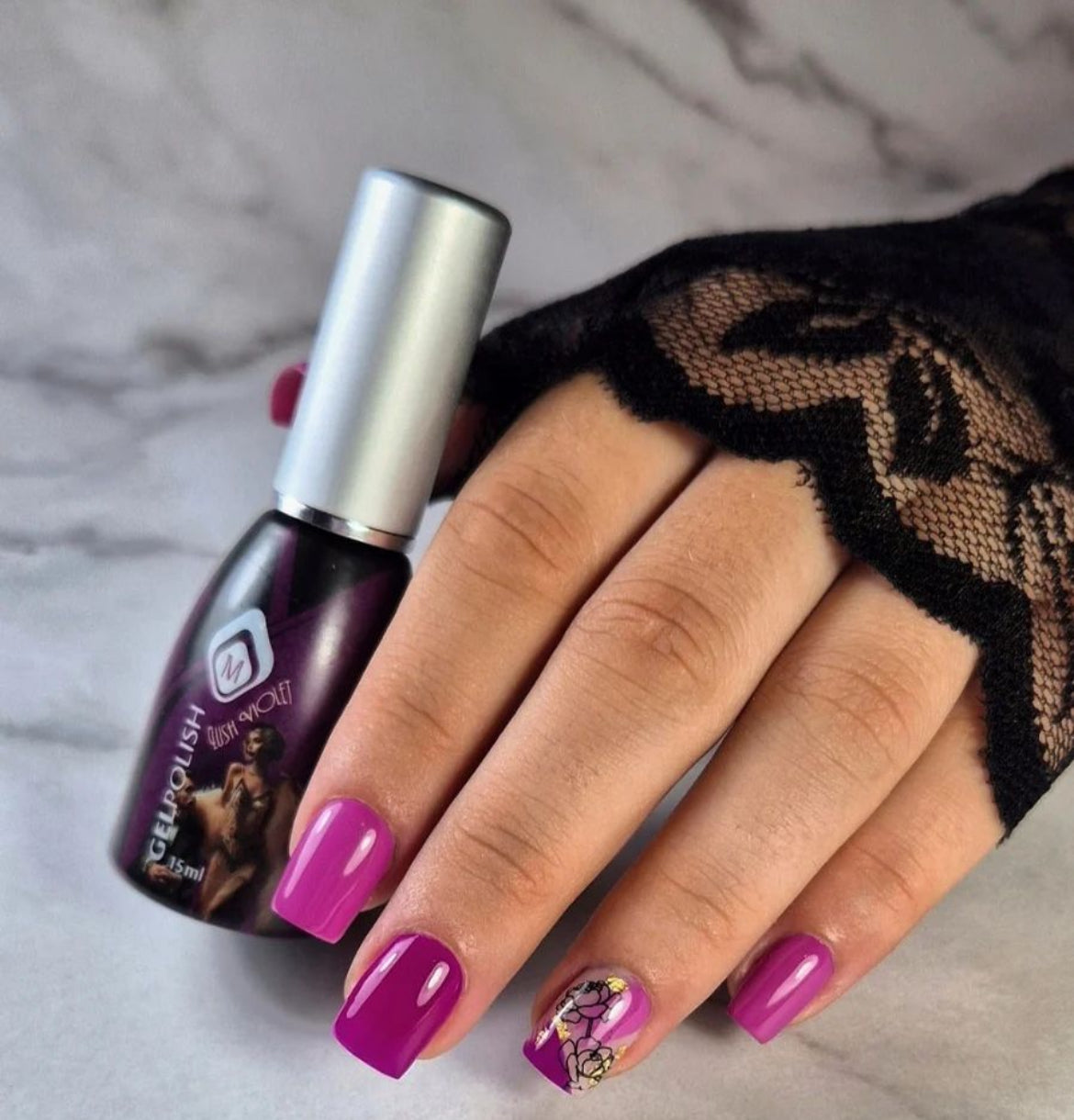 103596 Gelpolish Lush Violet  15ml (free of TPO)