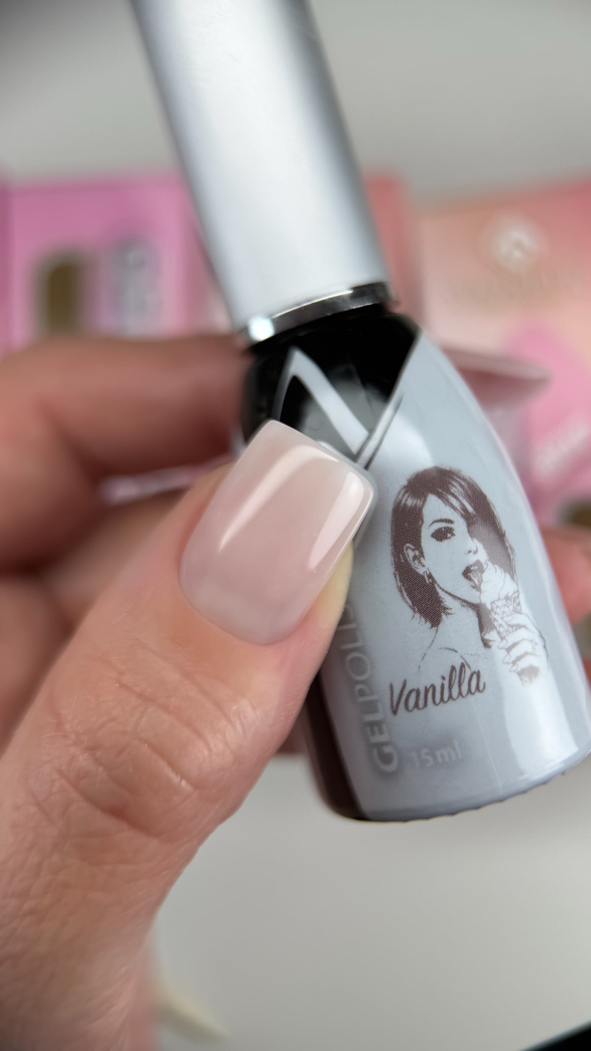 103635 Gelpolish Vanilla