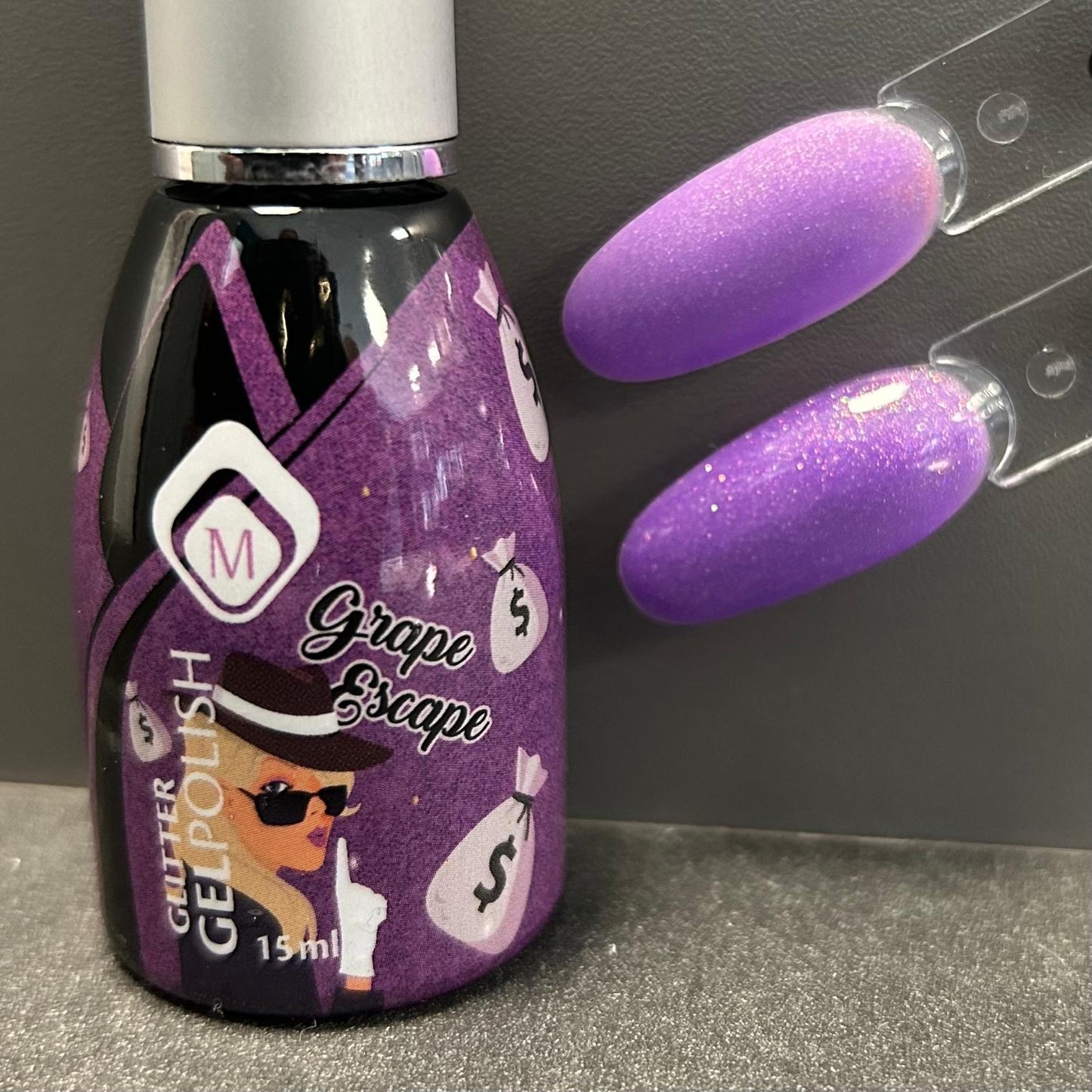 103584 Gelpolish Grape Escape Glitter 15ml (free of TPO)