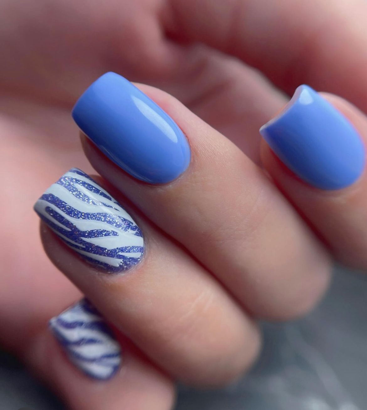 103581 Gelpolish Violet Vibes 15ml (free of TPO)