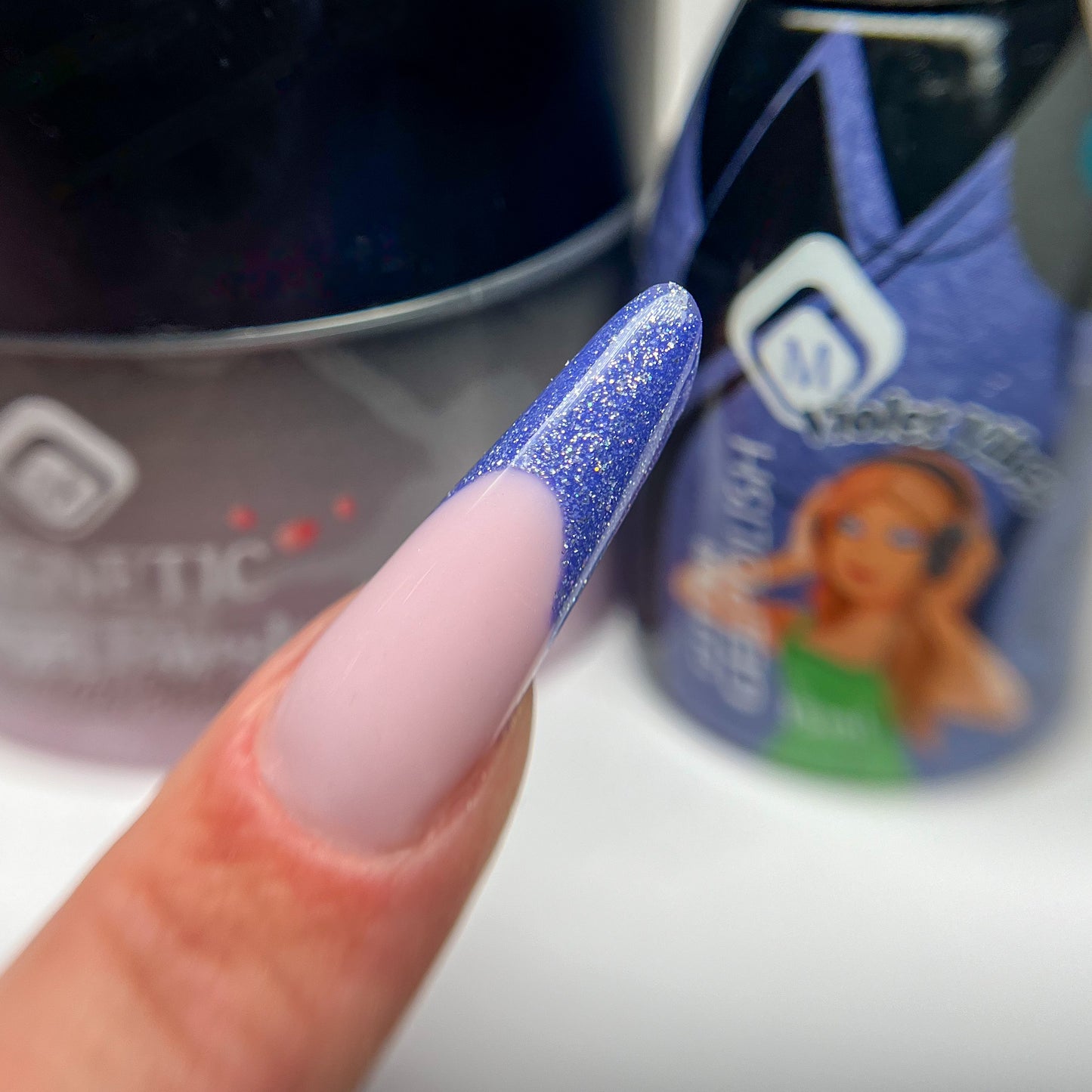 103582 Gelpolish Violet Vibes Glitter 15ml (free of TPO)