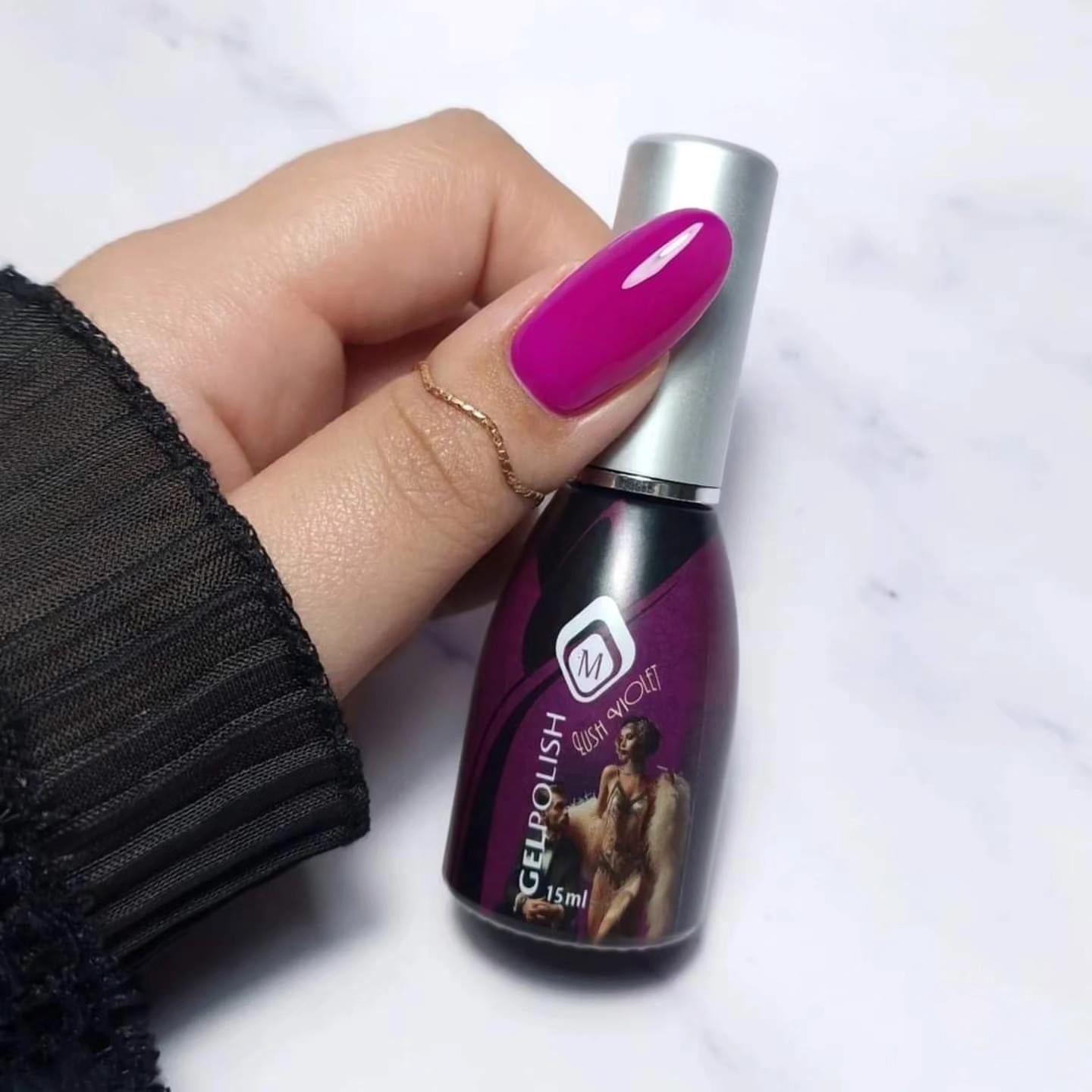 103596 Gelpolish Lush Violet  15ml (free of TPO)