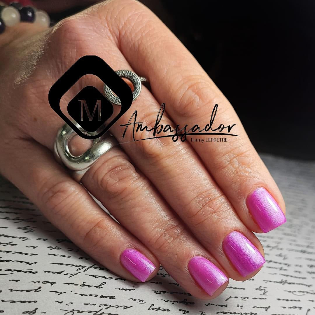 103588 Gelpolish Island Punch 15ml (free of TPO)